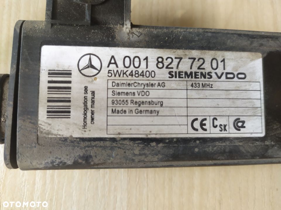 MERCEDES ML GL  CLS CZUJNIK CIŚNIENIA OPON A 0018277201 - 2