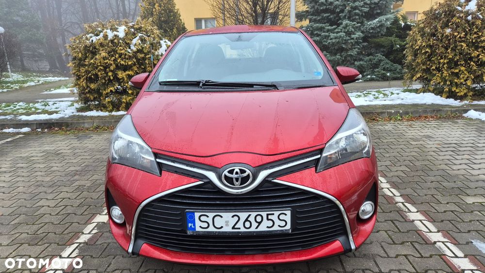 Toyota Yaris 1.33 Premium EU6 - 5