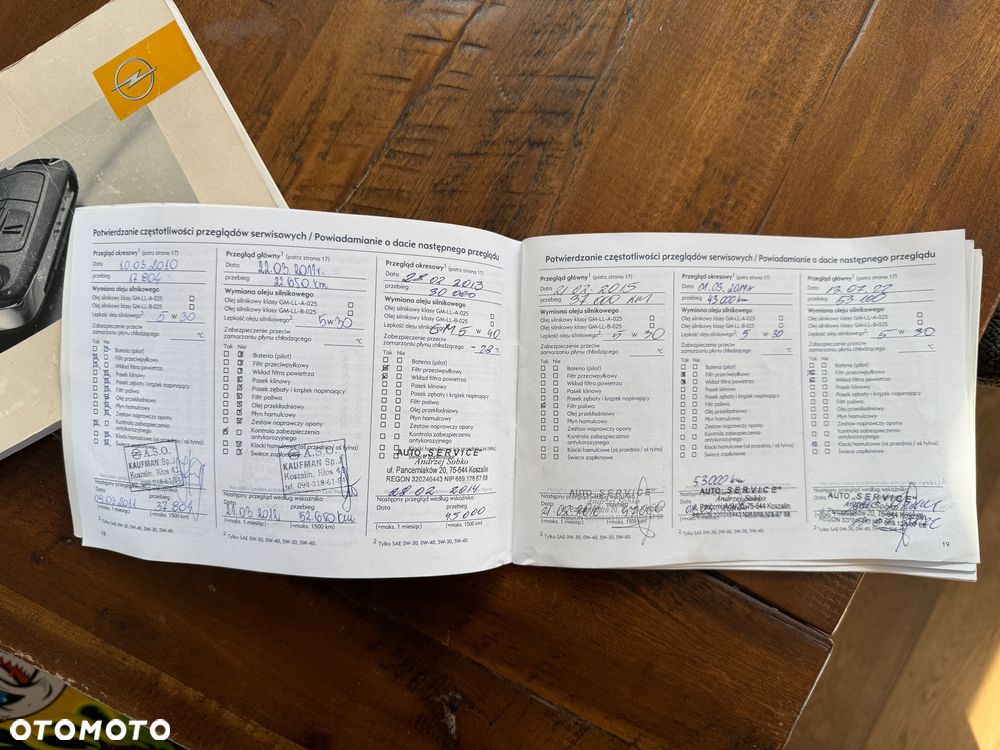 Opel Corsa 1.2 16V Essentia - 14