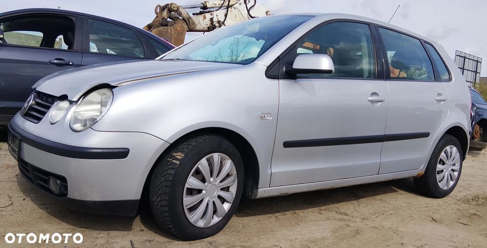 VW POLO 9N 5D dawca części - 1