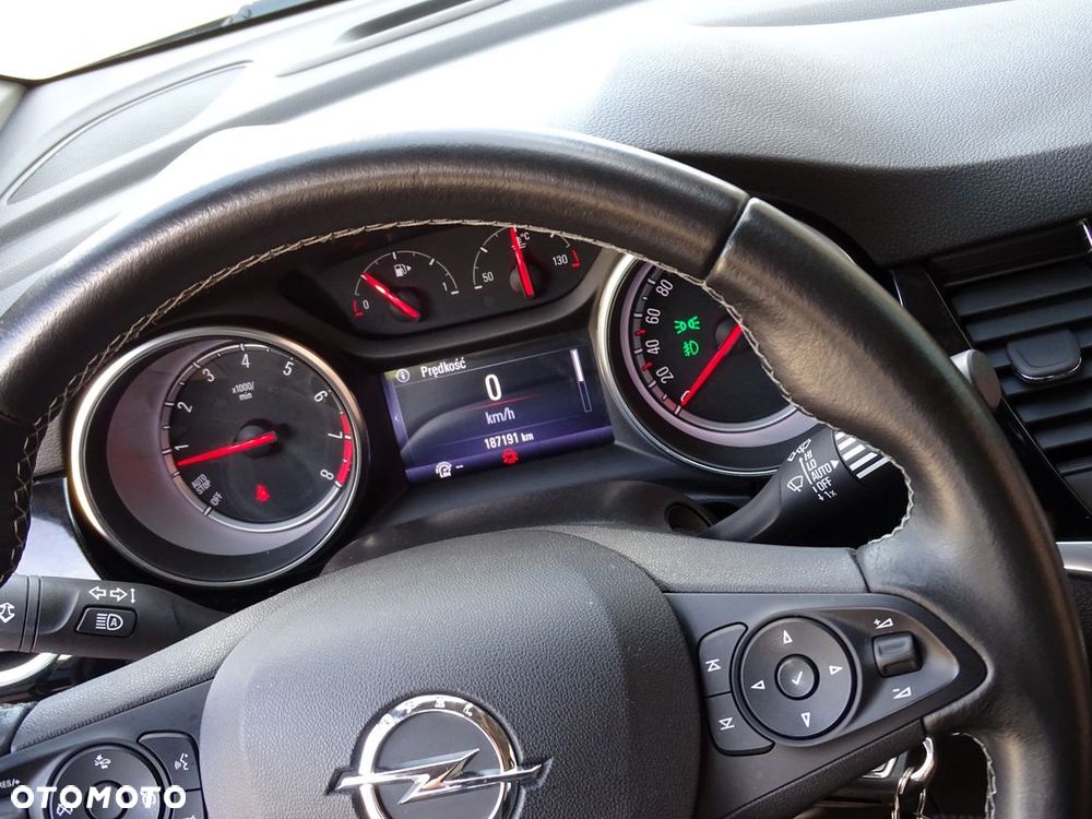 Opel Astra 1.4 Turbo Innovation - 27