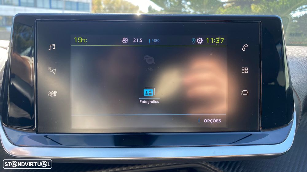 Peugeot e-2008 50 kWh Allure Pack - 37