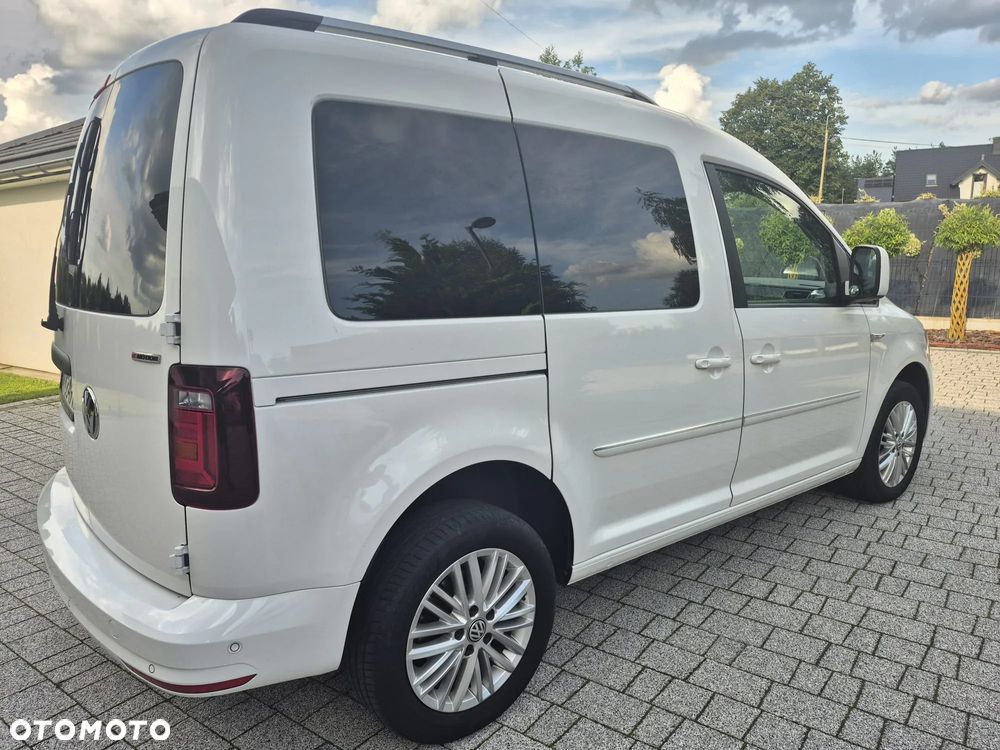 Volkswagen Caddy 2.0 TDI Highline 4Motion DSG - 6