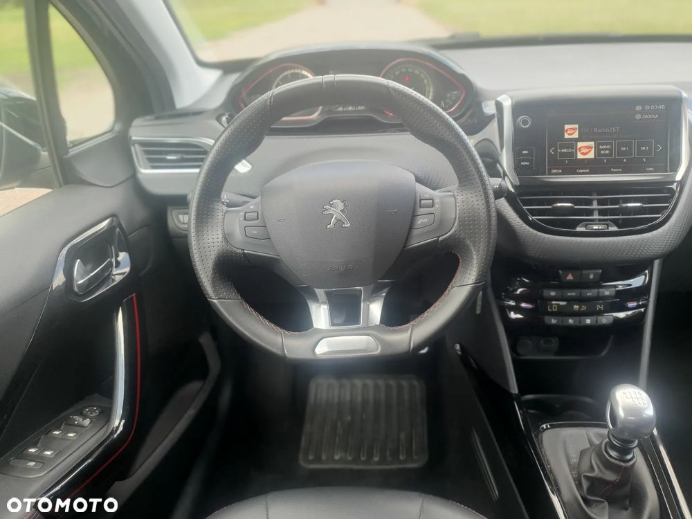 Peugeot 2008 PureTech 110 Stop&Start GT-Line Edition - 19