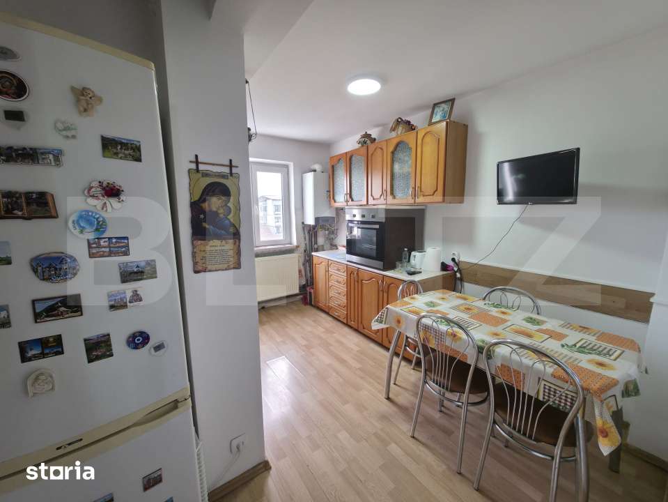 Apartament 4 camere, decomandat, 80 mp - Imagine principală: 3/10