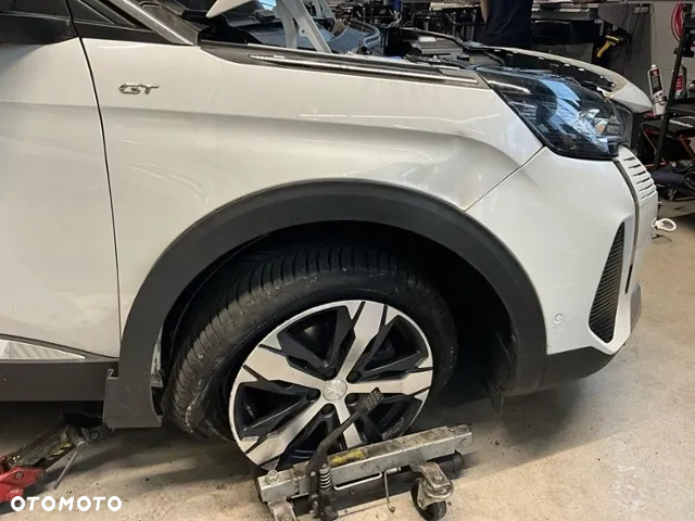 Peugeot 5008 1.2 PureTech GT Pack S&S EAT8 - 9