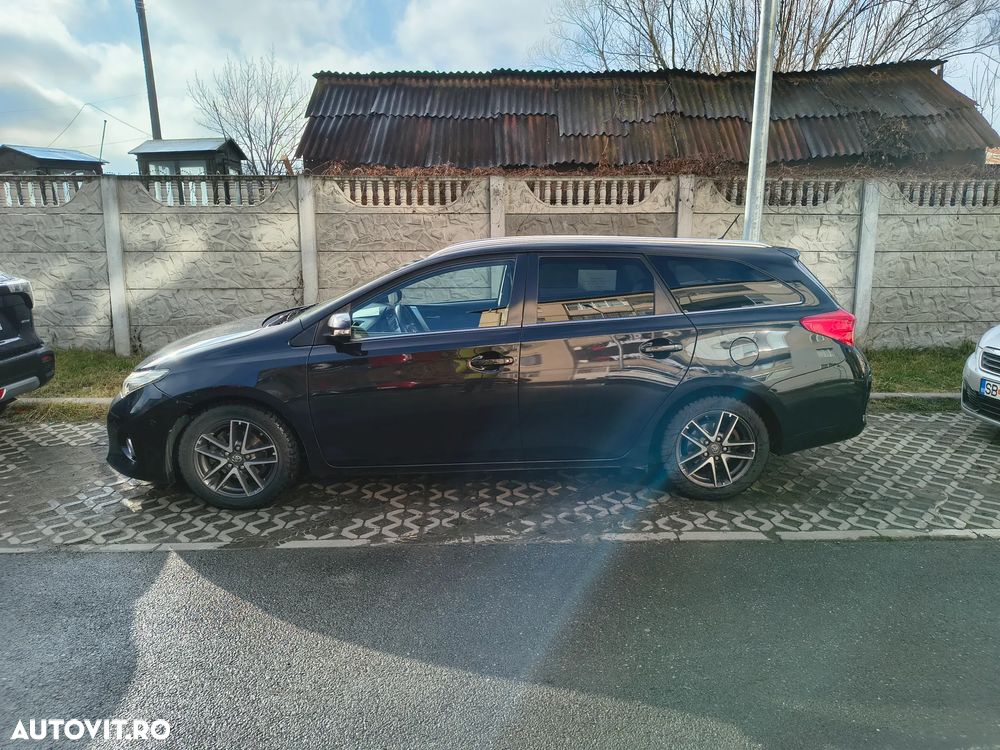 Toyota Auris 1.4 D-4D Comfort - 7