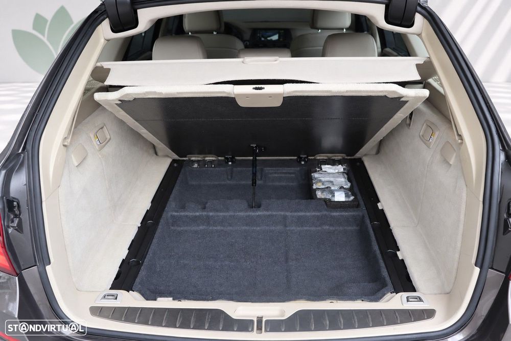 BMW 520 d Line Luxury Auto - 33