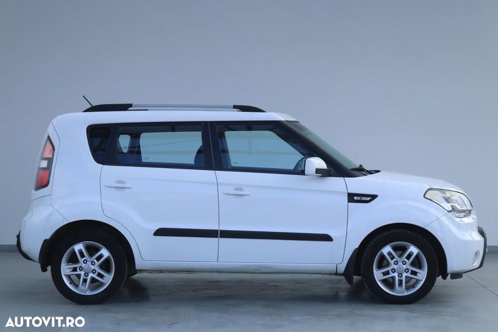 Kia Soul 1.6 DSL Fever - 4