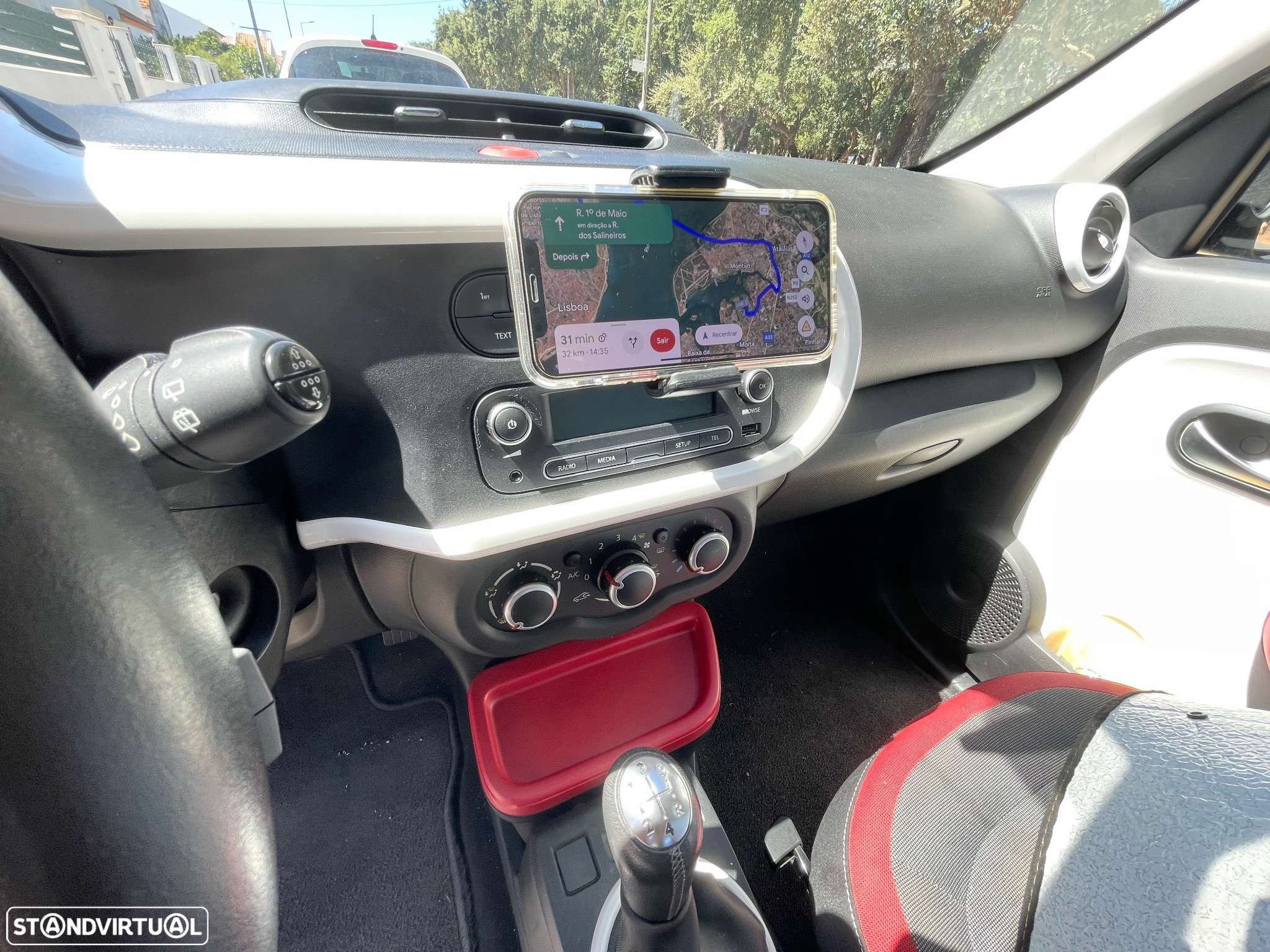 Renault Twingo 1.0 SCe Luxe - 10