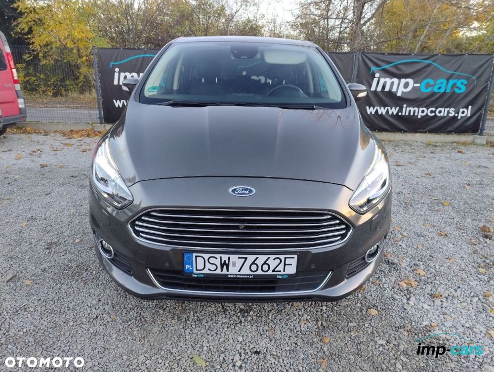 Ford S-Max - 19