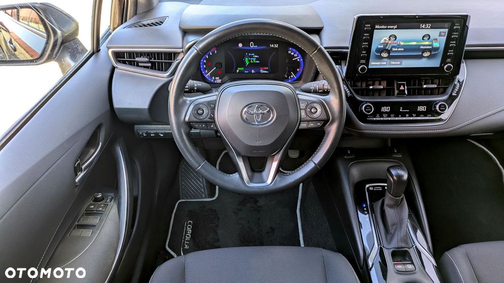 Toyota Corolla 1.8 Hybrid Comfort - 13