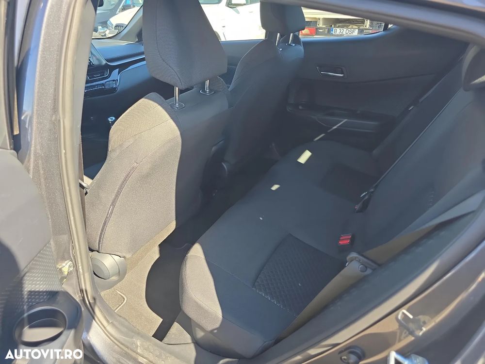 Toyota C-HR - 27