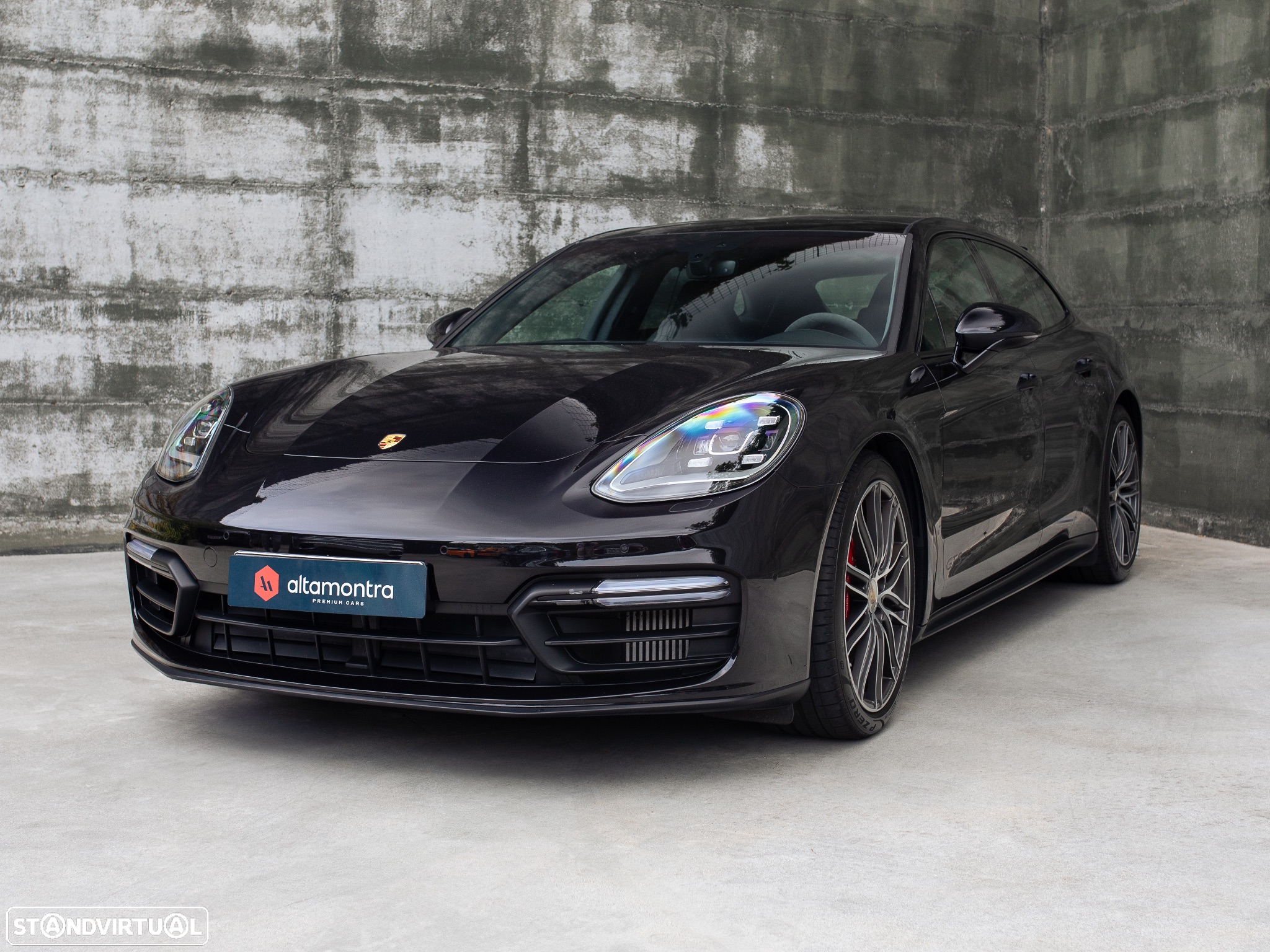 Porsche Panamera Sport Turismo GTS - 4
