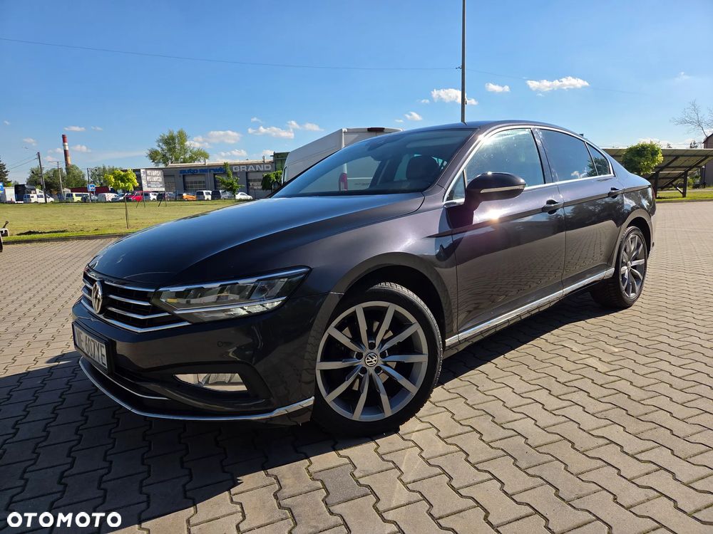 Volkswagen Passat 2.0 TSI Elegance DSG - 17