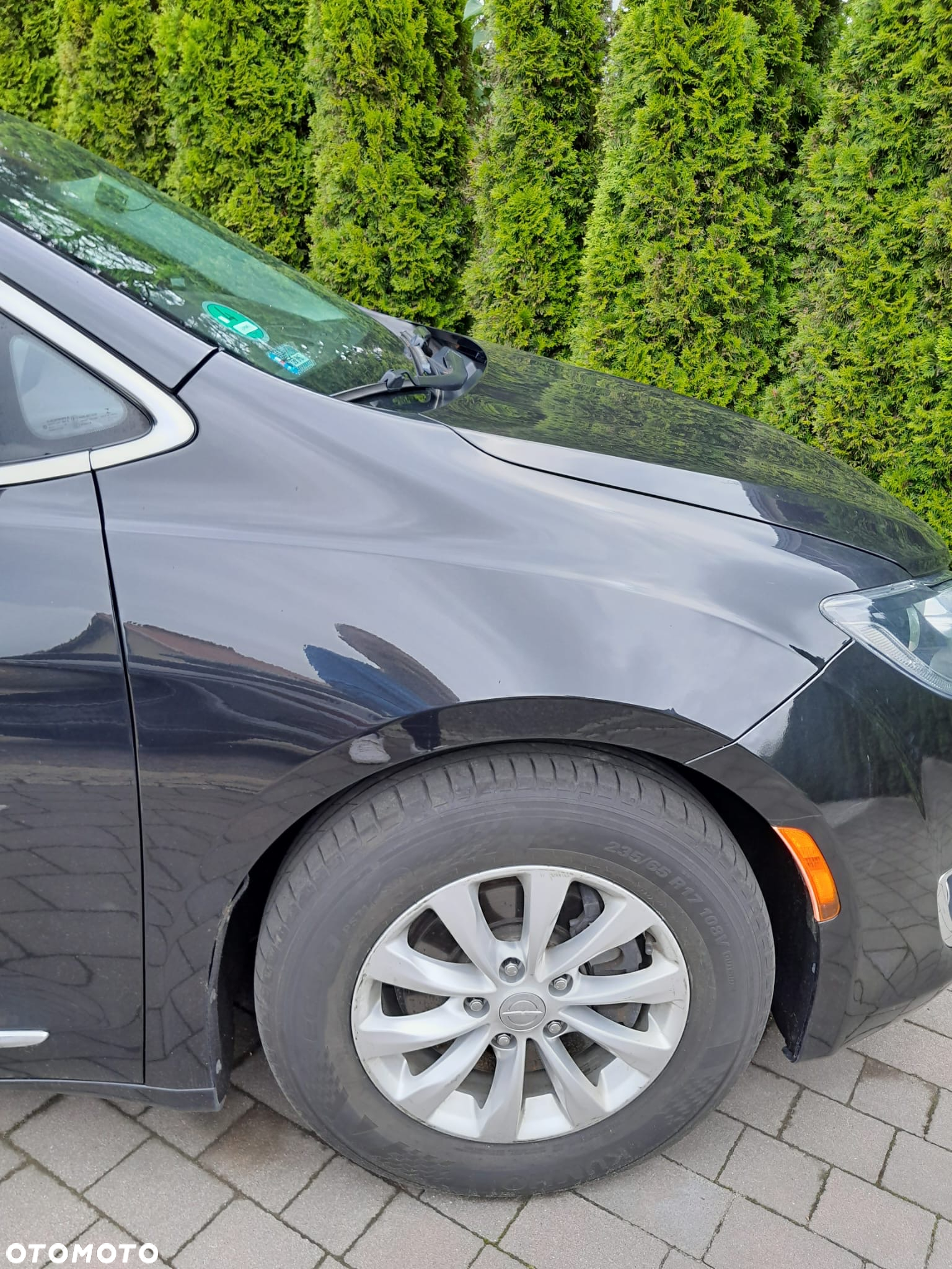 Chrysler Pacifica - 14
