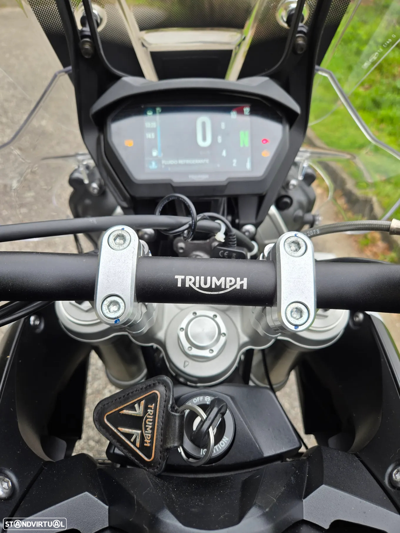 Triumph Tiger - 4