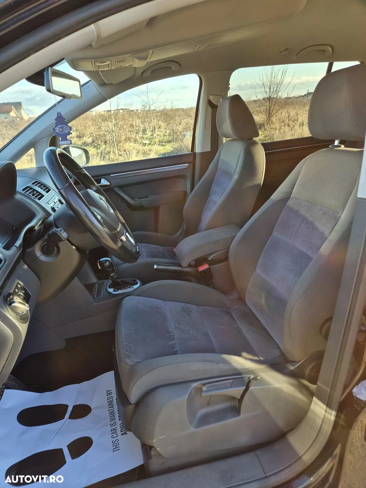 Volkswagen Touran 2.0 TDI DPF BlueMotion Technology DSG MATCH - 7