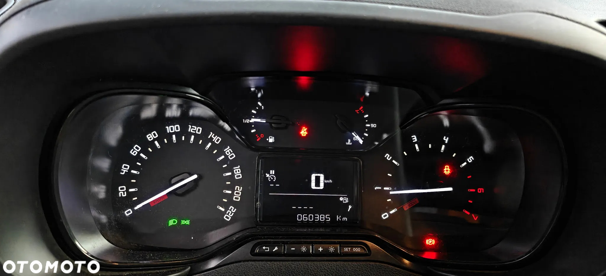 Toyota ProAce Kombi 1.5 D-4D Compact 2,6t - 5