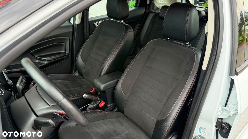 Ford EcoSport - 18