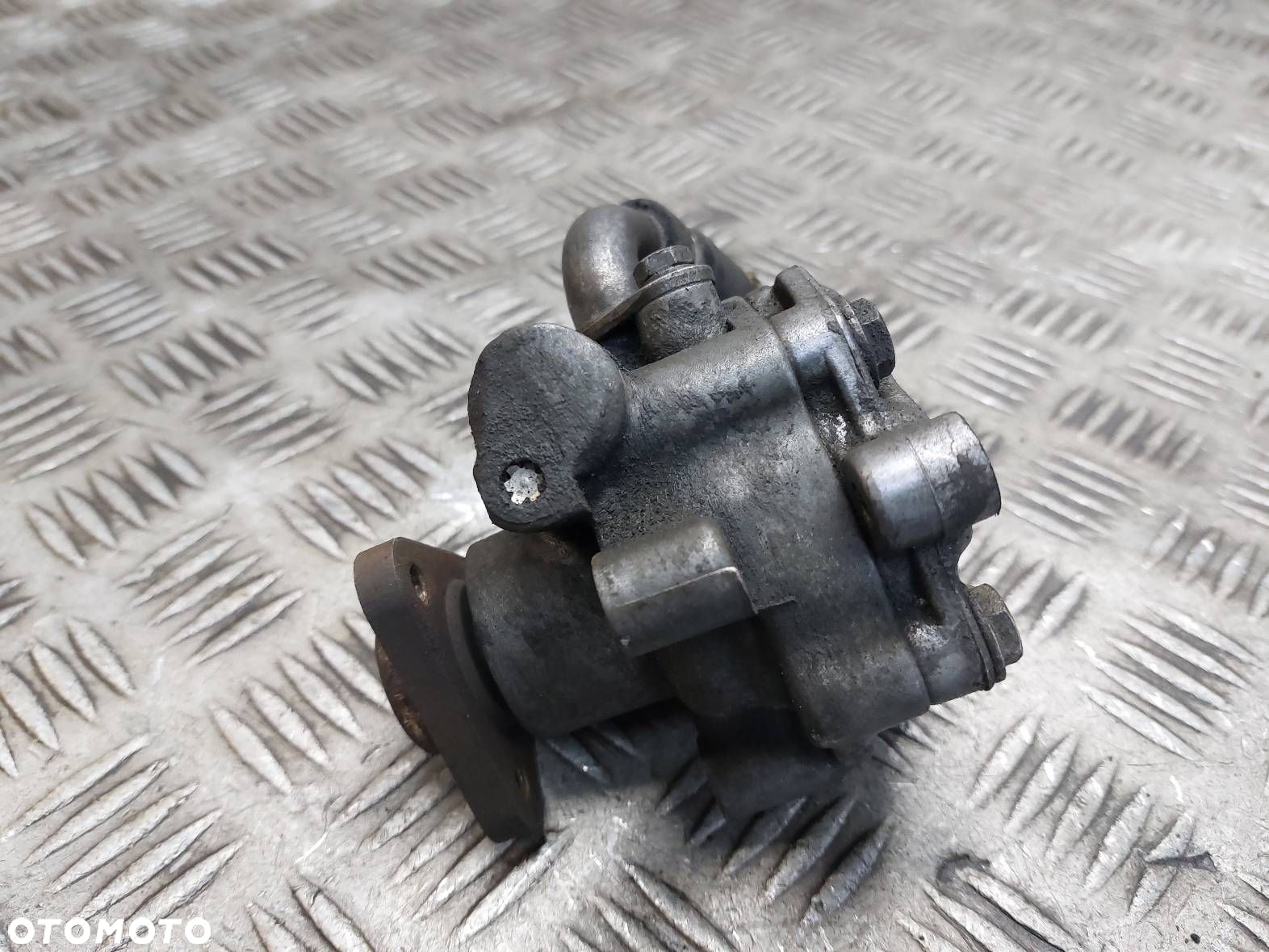 POMPA WSPOMAGANIA VOLKSWAGEN PASSAT B5 FL 1.9 TDI 8D0145177Q - 3