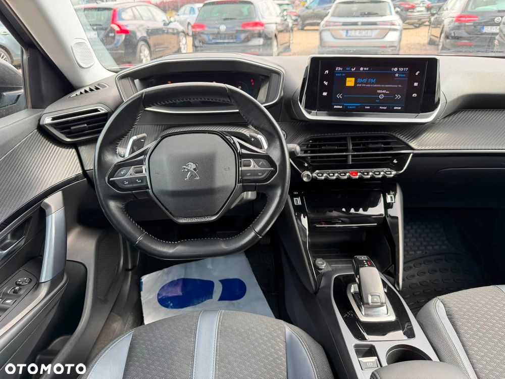 Peugeot 2008 1.5 BlueHDi Allure S&S EAT8 - 12