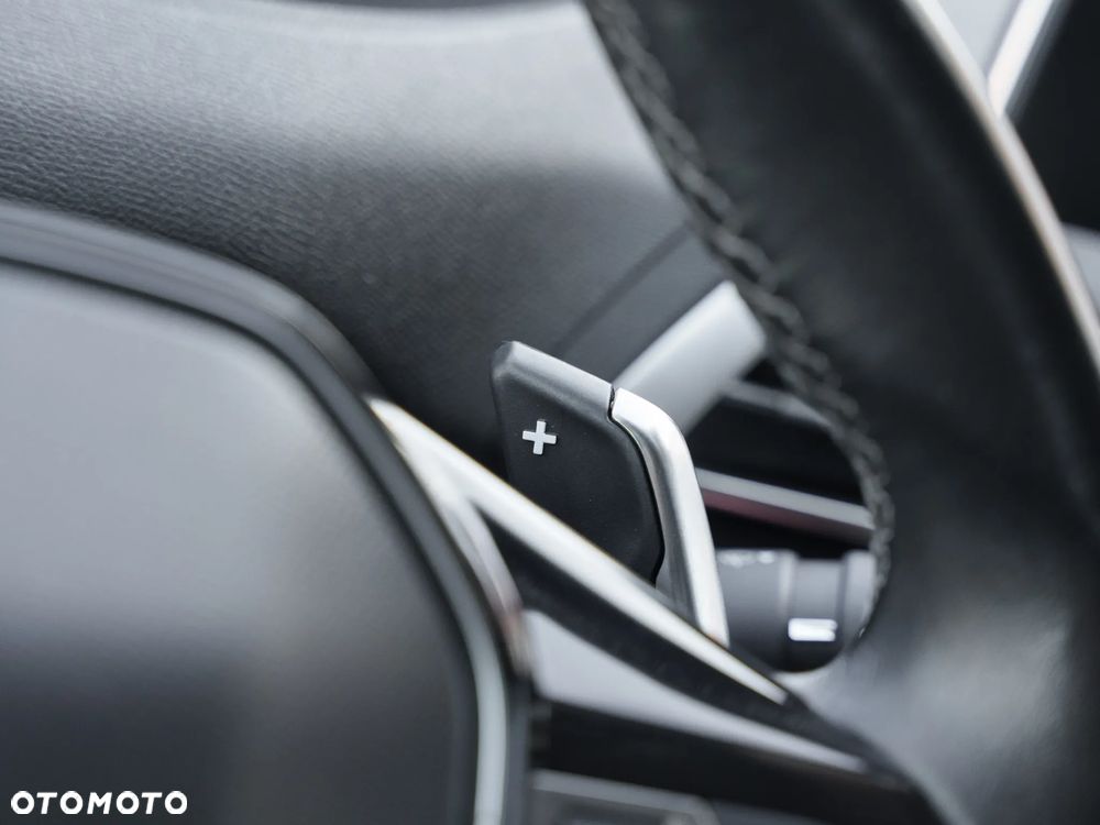 Peugeot 3008 BlueHDi 130 Stop & Start EAT8 Allure - 32