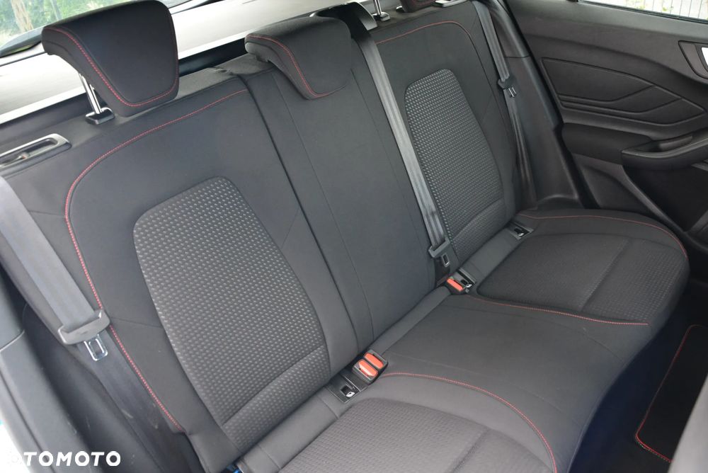 Ford Focus 2.0 TDCi ST-Line Black ASS - 33