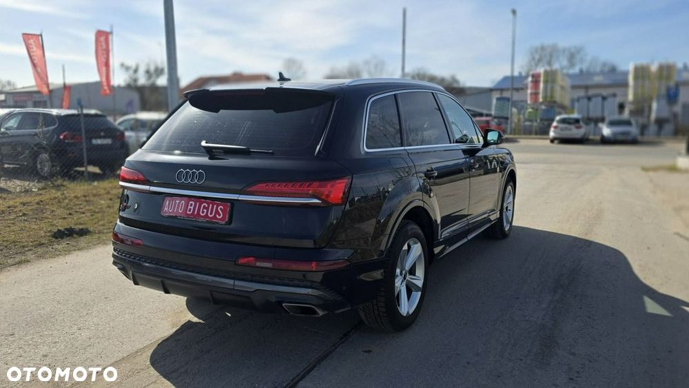 Audi Q7 - 9
