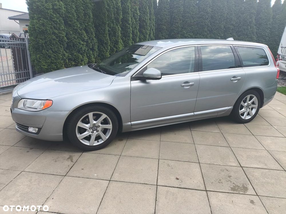 Volvo V70 D2 Dynamic Momentum - 4