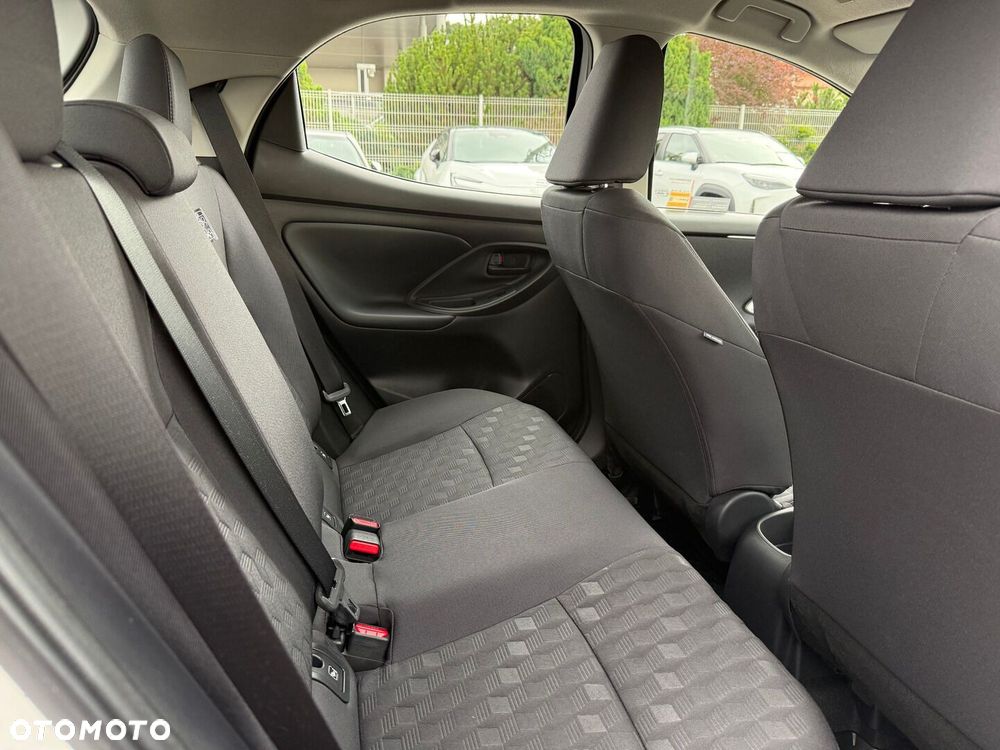Toyota Yaris 1.5 Comfort - 28