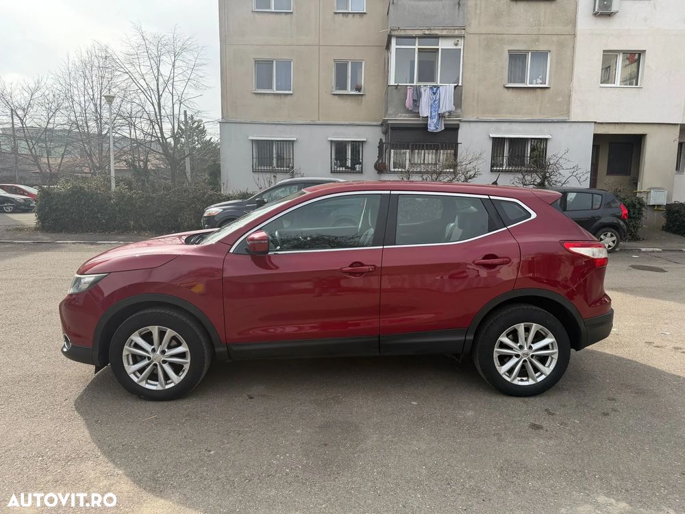 Nissan Qashqai 1.6L dCi Start/Stop 4X4-i Tekna - 2