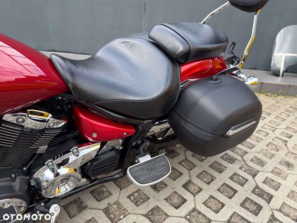 Yamaha XVS - 12