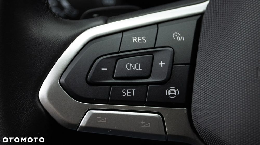 Volkswagen T-Cross 1.0 TSI Life DSG - 21