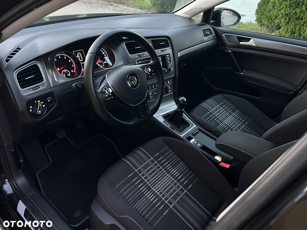 Volkswagen Golf 1.2 TSI BlueMotion Technology Lounge - 7