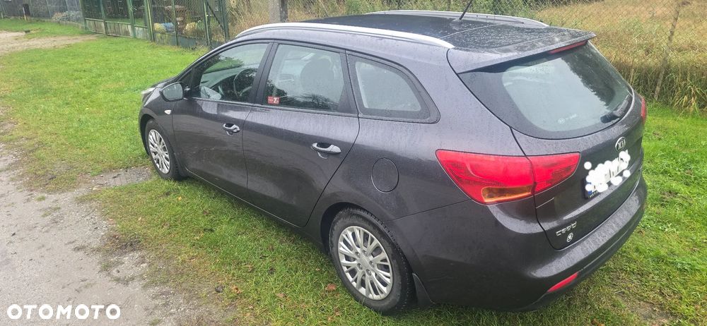 Kia Ceed Cee'd 1.6 CRDi M - 4