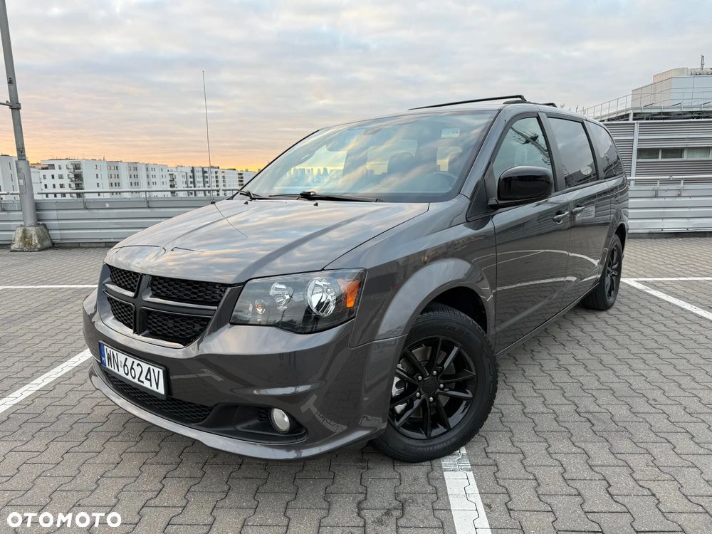 Dodge Grand Caravan - 1