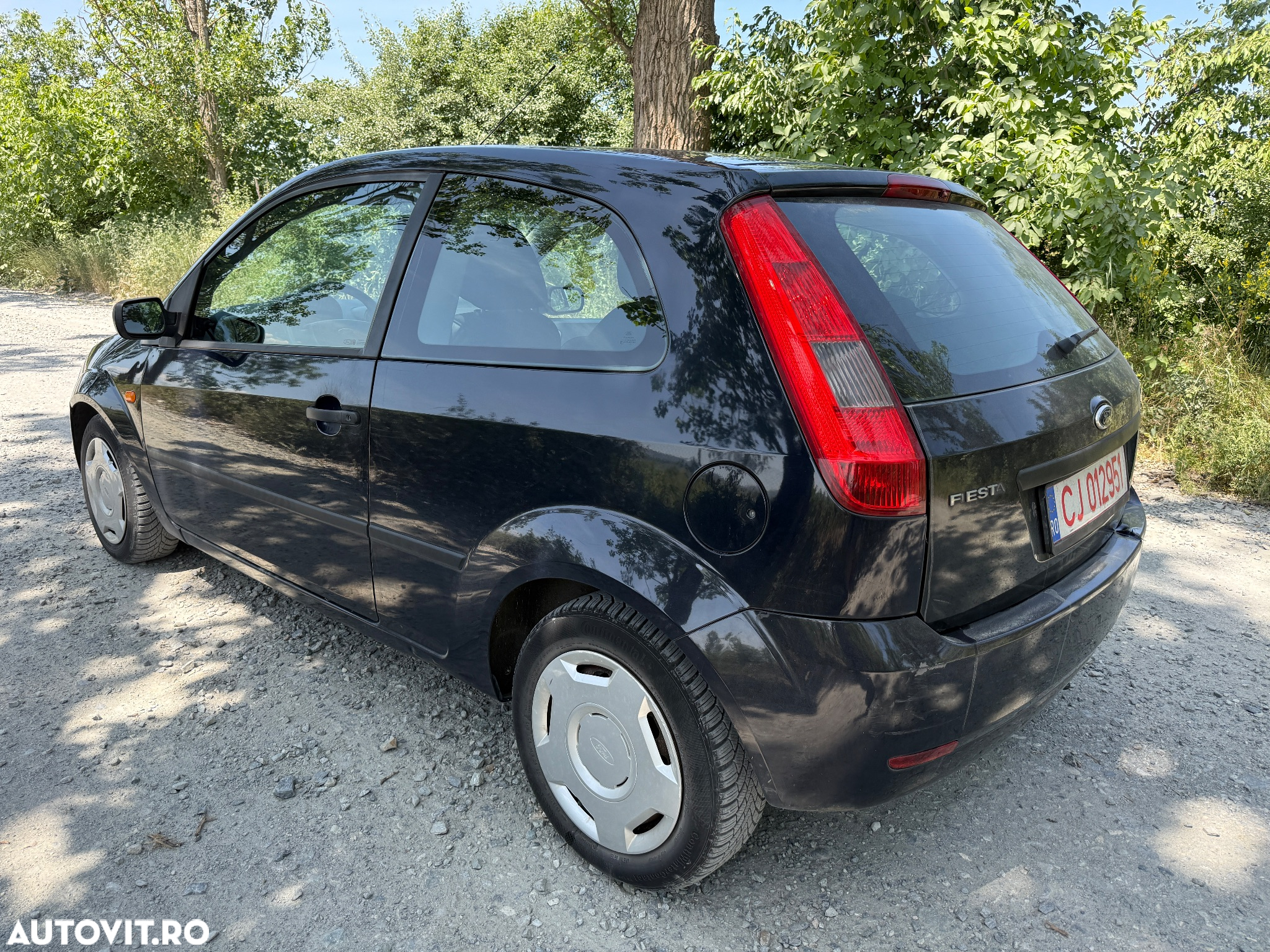 Ford Fiesta 1.3 Viva X - 4