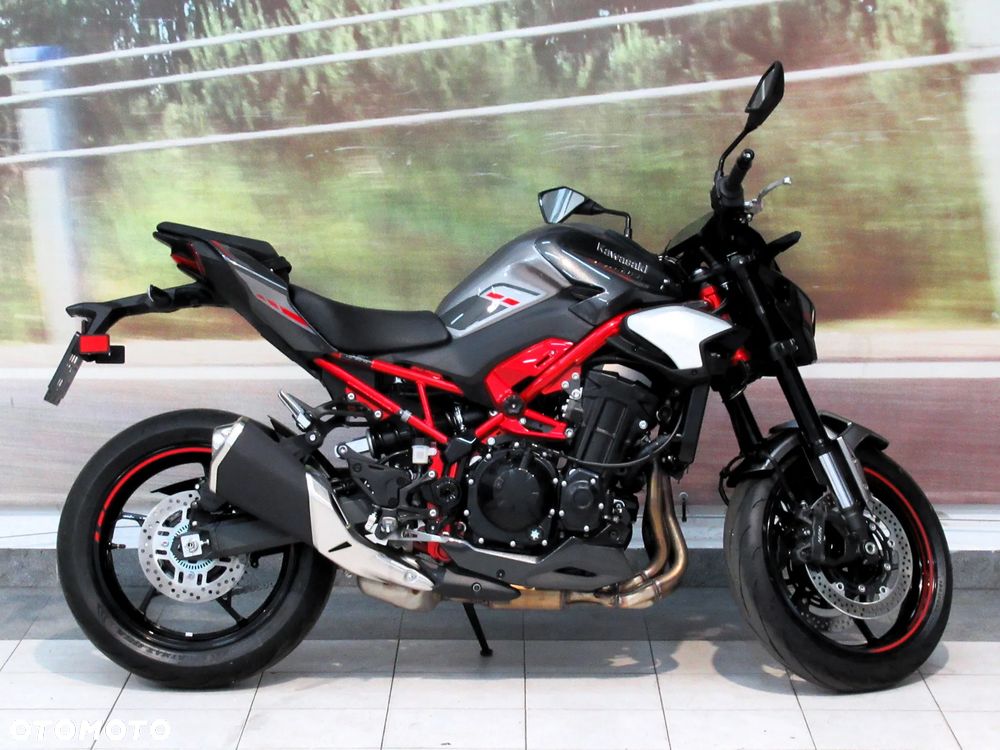Kawasaki Z 900 - 3
