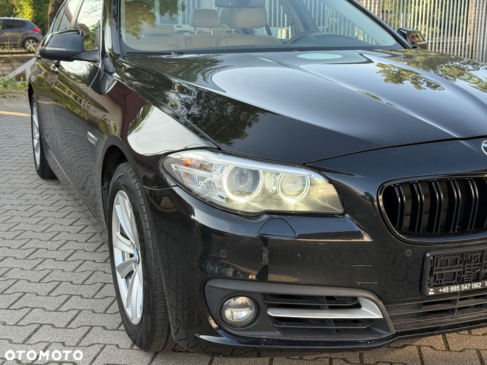 BMW Seria 5 528i xDrive Luxury Line - 8