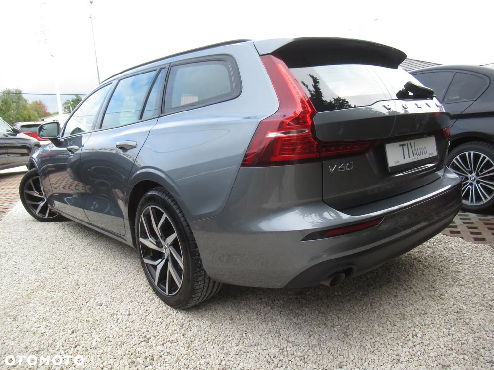 Volvo V60 T4 Momentum - 4