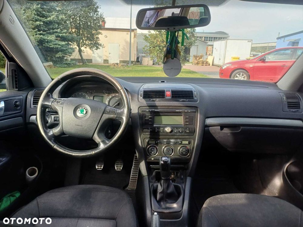 Skoda Octavia - 3