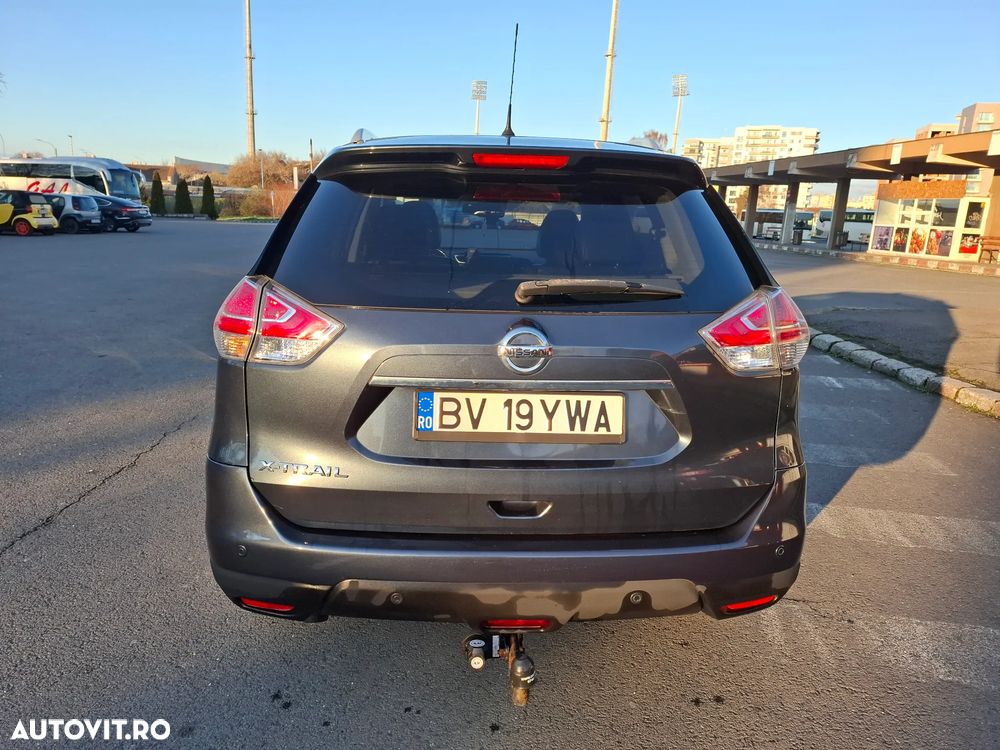 Nissan X-Trail 2.0 dCi ALL-MODE 4x4i Xtronic Tekna - 3
