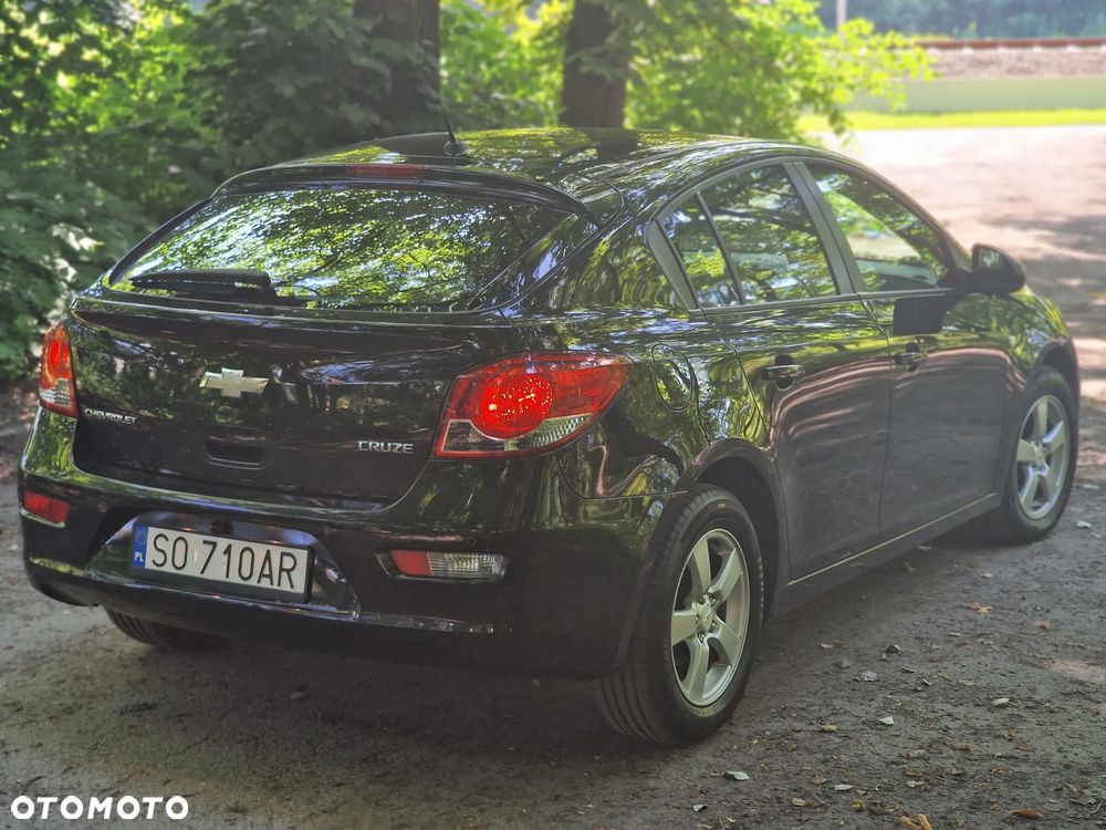 Chevrolet Cruze 1.8 LT - 7