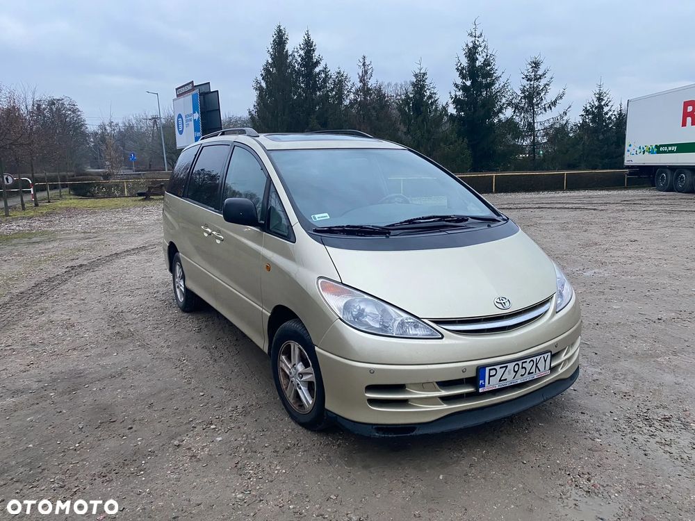 Toyota Previa - 1