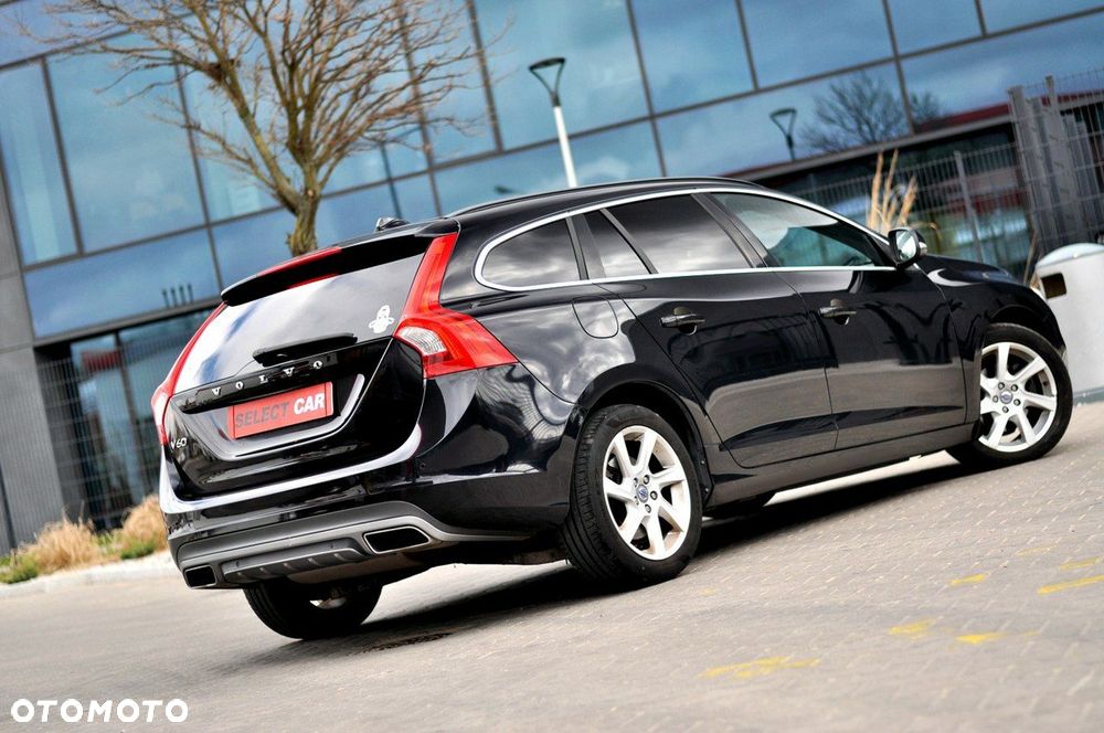 Volvo V60 D3 Geartronic Momentum - 4