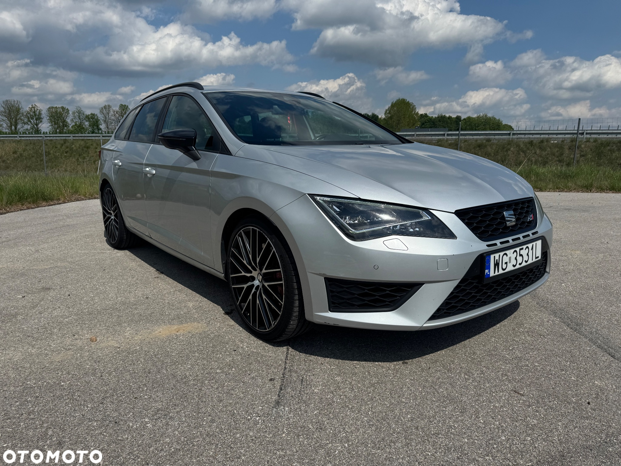 Seat Leon ST 2.0 TSI Start&Stop DSG Cupra 280 - 2