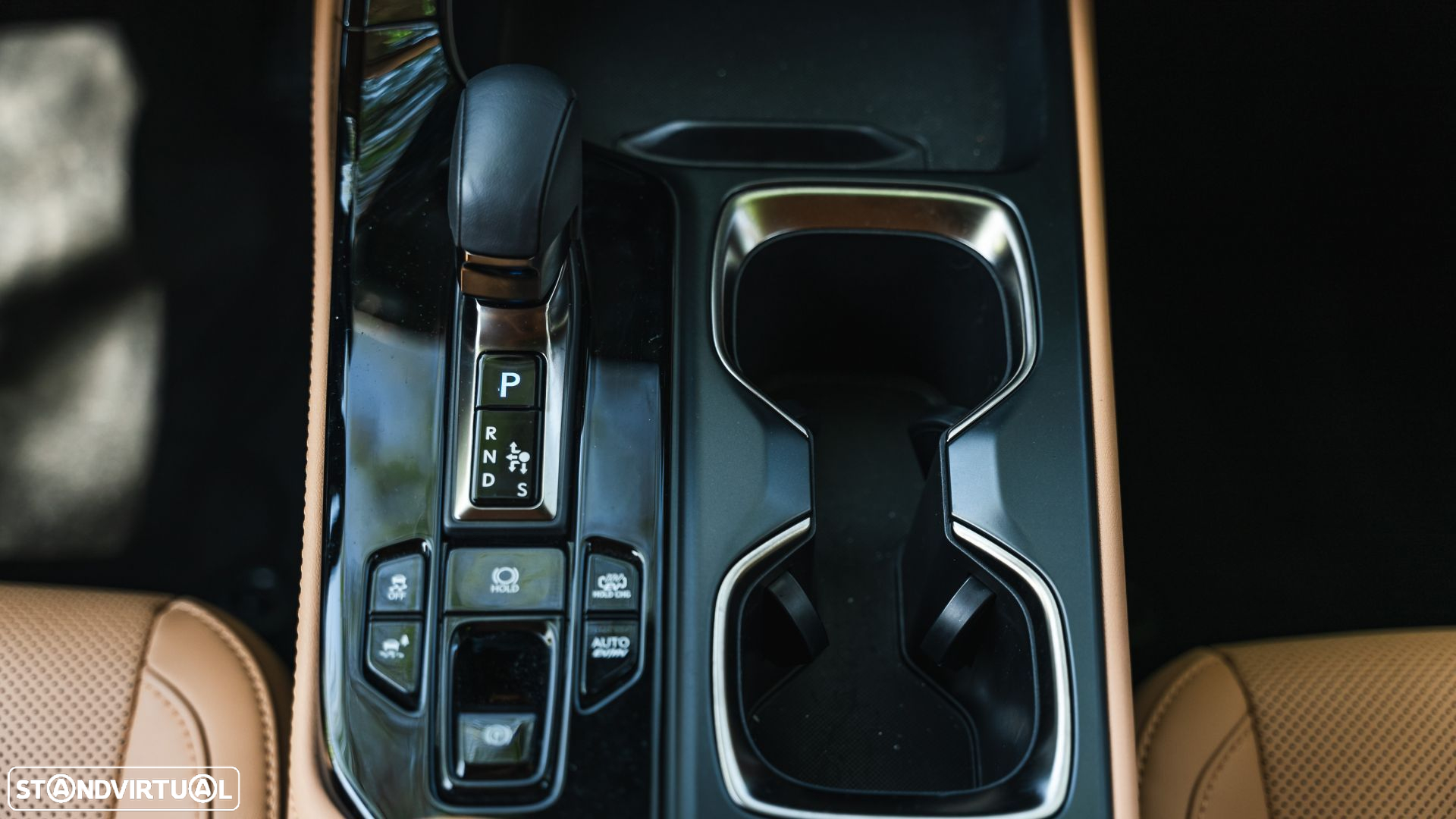 Lexus NX 450h+ Executive - 30