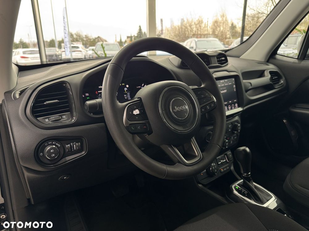 Jeep Renegade - 8