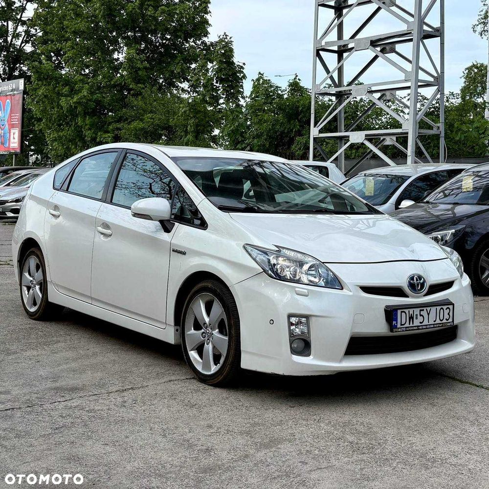 Toyota Prius - 1